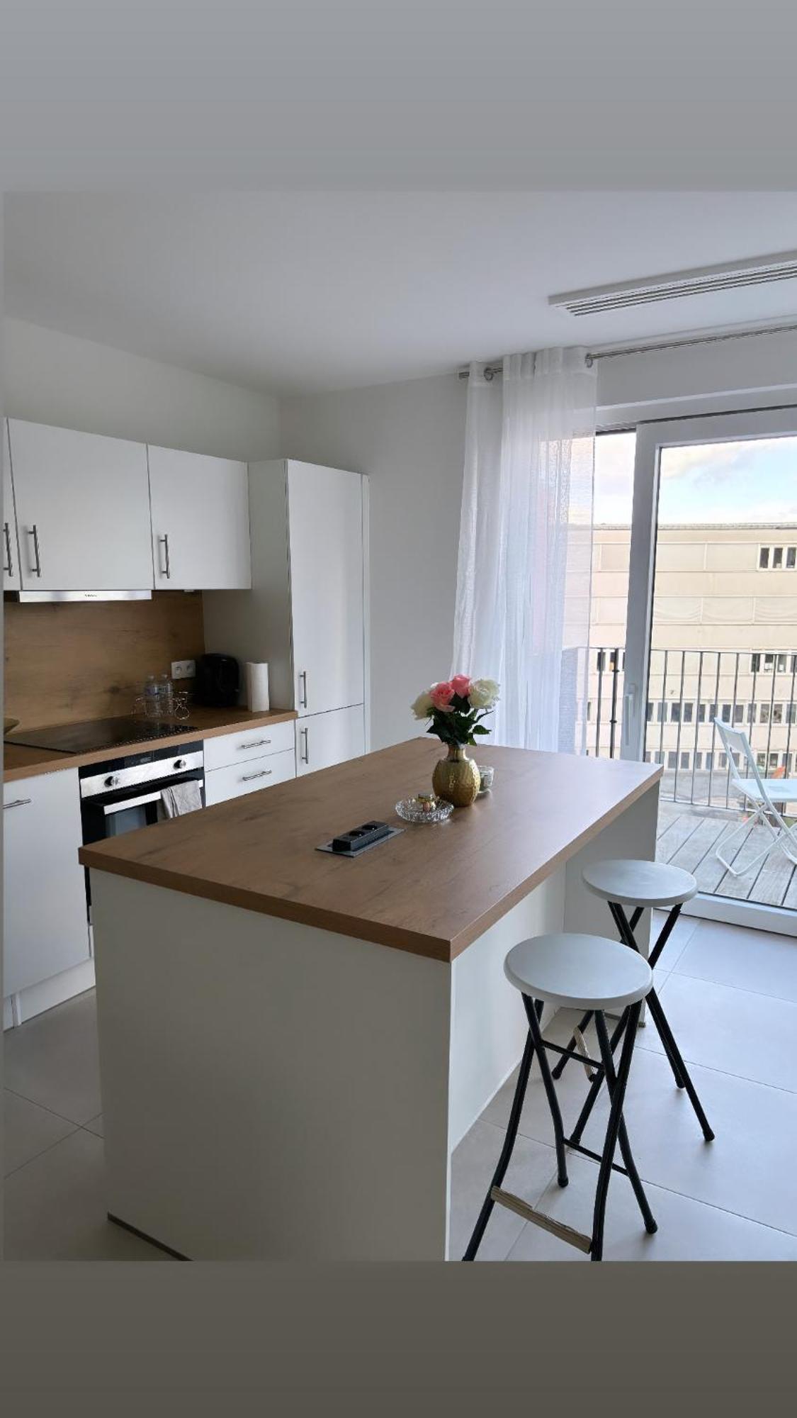 2 Bedrooms Luxury Apartment - Guillemins Lüttich Exterior foto